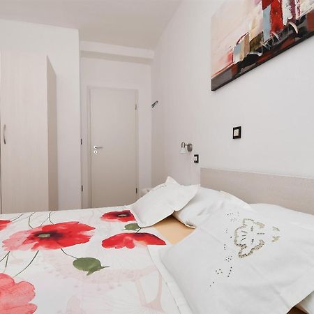 Apartment Joviz Makarska Kültér fotó